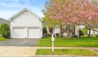 54 Bunker Hill Dr, Allentown, NJ 08501