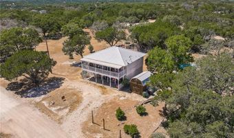 430 Park Dr, Bandera, TX 78003