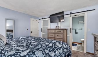 49 Birkdale Rd, Bedford, NH 03110