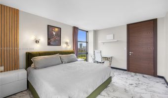 20379 W Country Club Dr 2333, Aventura, FL 33180