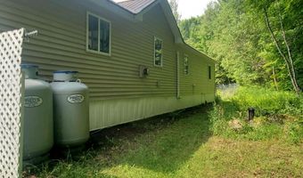 335 S Albany Rd, Albany, VT 05820