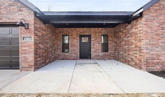98 Selkirk Dr, Bella Vista, AR 72715