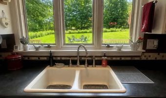 420 Augusta Rd, Belmont, ME 04952