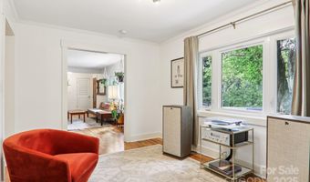 445 Chunns Cove Rd A, Asheville, NC 28805