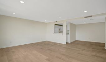 4600 DUKE St 1501, Alexandria, VA 22304