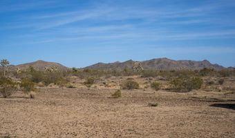7190 E Red Barrel Rd, Yucca, AZ 86438