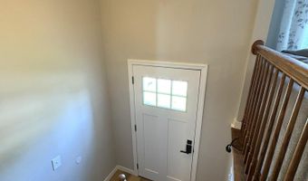 645 Ensign Ave, Beachwood, NJ 08722