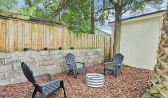 113 SEMINOLE Rd, Atlantic Beach, FL 32233