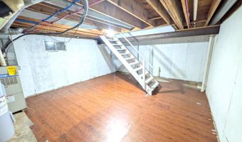 7018 Sherman Dr, Aurora, IN 47001