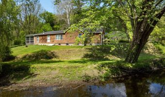15 Belden St, Canaan, CT 06031