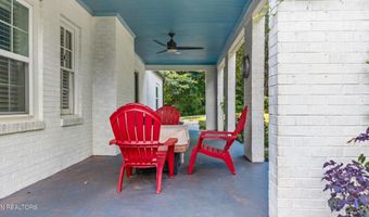 924 Long Mill Rd, Athens, TN 37303