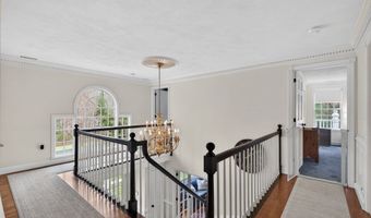 21 Greybirch Rd, Andover, MA 01810