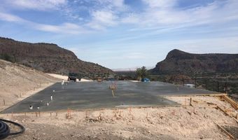 59 Wagon Rd, Alpine, TX 79830