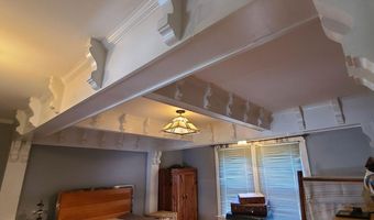 34 Gage St, Augusta, ME 04330