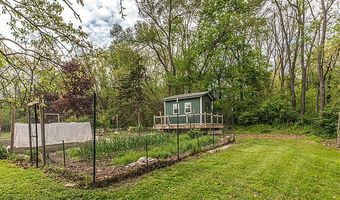 1516 Arborview Blvd, Ann Arbor, MI 48103