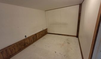 128 Elm St, Cabot, VT 05647