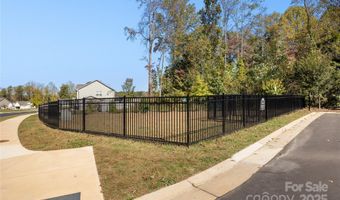 180 Moravian Ct, Advance, NC 27006