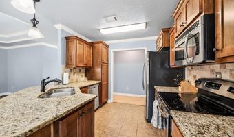 203 Creek View Dr, Austin, AR 72007