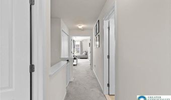 312 Redclover Ln, Allentown, PA 18104