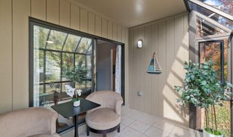 304- G HILLTOP Ln, Annapolis, MD 21403