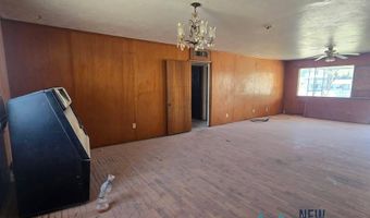1707 Jewel St, Carlsbad, NM 88220