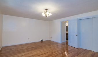 14 Bessbrook, Agawam, MA 01030