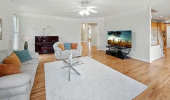 6211 YORKSHIRE Ter, Bethesda, MD 20814