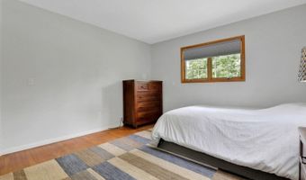 11 Ayers Ci, Andover, NJ 07860
