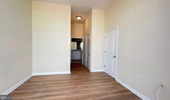 851 N GLEBE Rd #PH07, Arlington, VA 22203