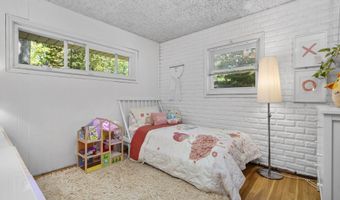 3177 Sunnywood Dr, Ann Arbor, MI 48103
