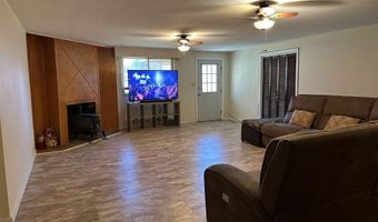 805 W Bullock Ave, Artesia, NM 88210