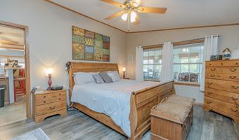 1301 Wood Duck Rd, Arnolds Park, IA 51331