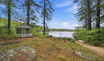 4 Clark Island Rd, Amherst, NH 03031
