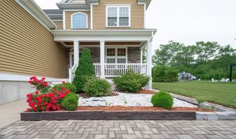 172 Downing Dr, Attleboro, MA 02703