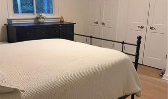 3720 Division Rd, East Greenwich, RI 02818