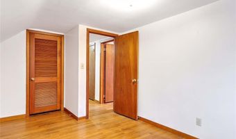 86 Rogers Ave, Barrington, RI 02806