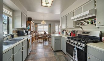 1702 Johns Cir, Fernley, NV 89408