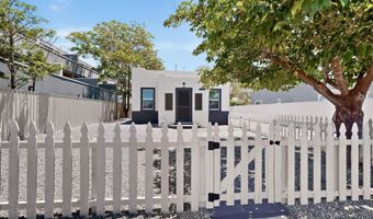 322 Princeton Dr SE, Albuquerque, NM 87106