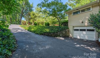 24 Woodcrest Rd, Asheville, NC 28804