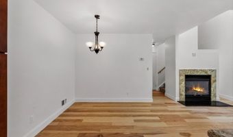 73 Encampment Dr, Bedminster, NJ 07921