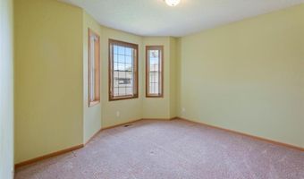 1223 Cypress Dr W, Annandale, MN 55302