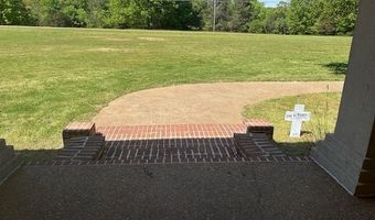 103 Redbud Dr, Batesville, MS 38606