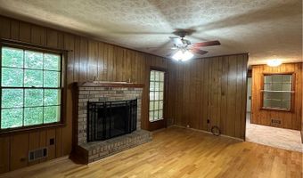 375 Segrest Cir, Athens, GA 30605