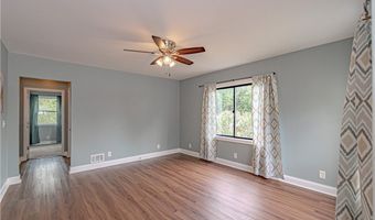 360 Baldwin Rd, Akron, OH 44312