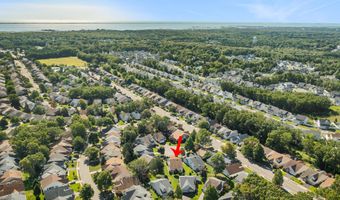 11 Nautical Ct, Bayville, NJ 08721