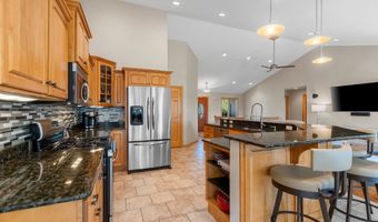 3561 GRAND MEADOWS Xing, Neenah, WI 54956