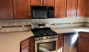 1220 Tyler St, Aurora, MO 65605