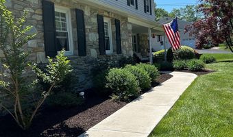 1750 CLINTON Dr, Ambler, PA 19002