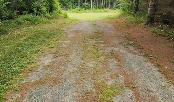 70 Back Rd, Abbot, ME 04406