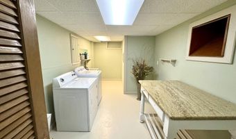 281 Clyde Rd, Bangor, ME 04401